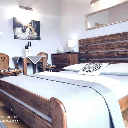 Hotel Podkowa Myślenice Esterno foto
