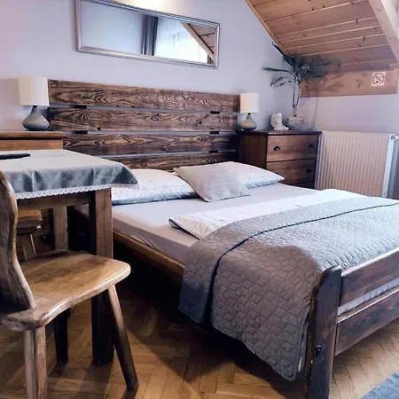 Hotel Podkowa Myślenice Esterno foto