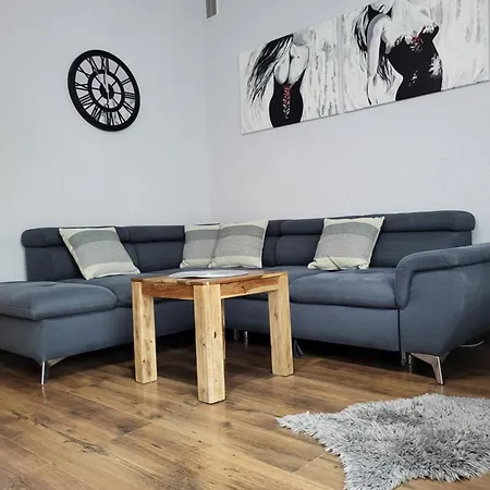 Hotel Podkowa Myślenice Esterno foto